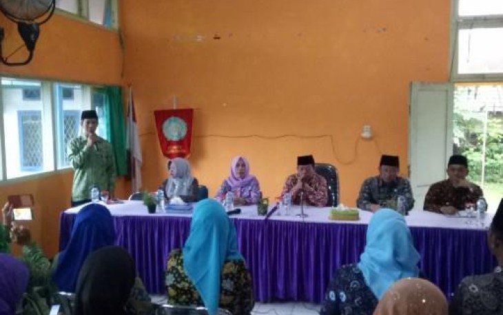 Pelajabat Wali Kota Bengkulu Pimpin Apel Gabungan di Kecamatan Gading Cempaka Kota Bengkulu