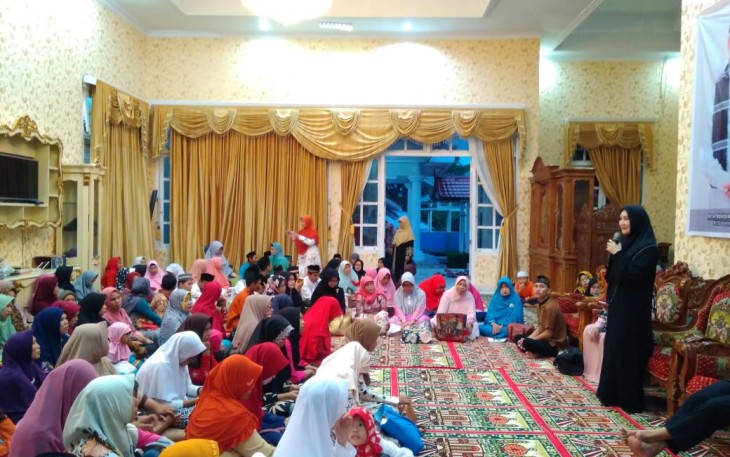 Asisten II bidang Perekonomian dan Pembangunan Yuliswani hadiri Buka Bersama MUI di Rumdin Wagub.