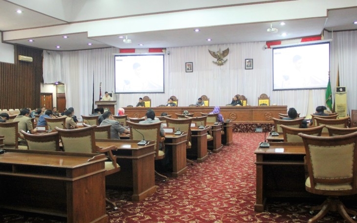 Penyampaian Pandangan Umum Fraksi- Fraksi pada Rapat Paripurna ke-II masa persidangan ke –II tahun sidang 2018