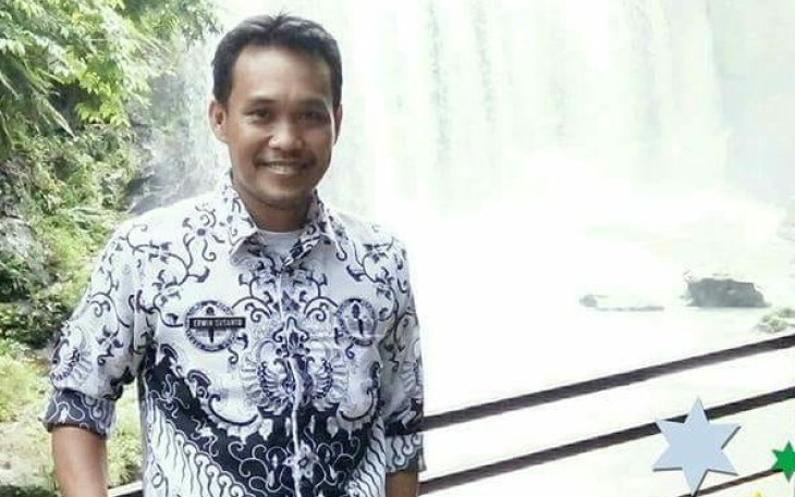 Ketua PGRI Lubuklinggau, Erwin