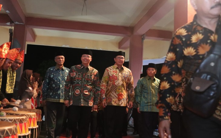 Menteri Agama RI didampingi Plt Gub hadir di acara KSM