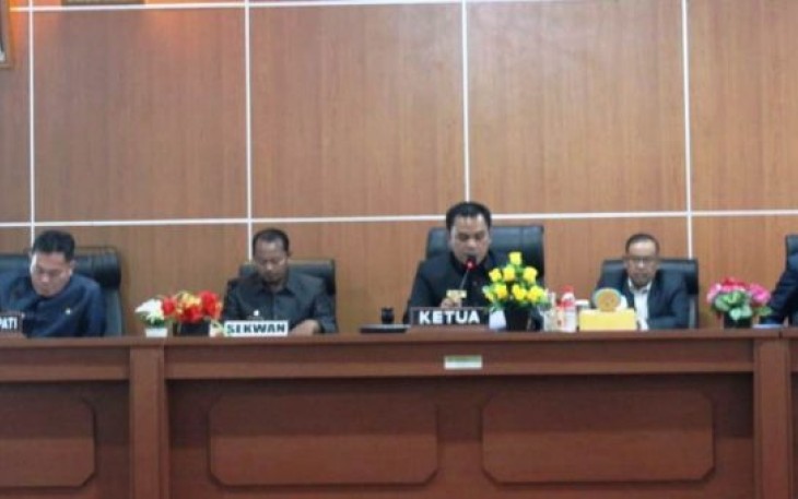 Paripurna DPRD Bengkulu Tengah  