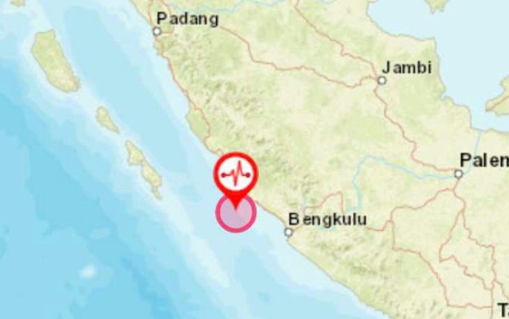 Pusat gempa 