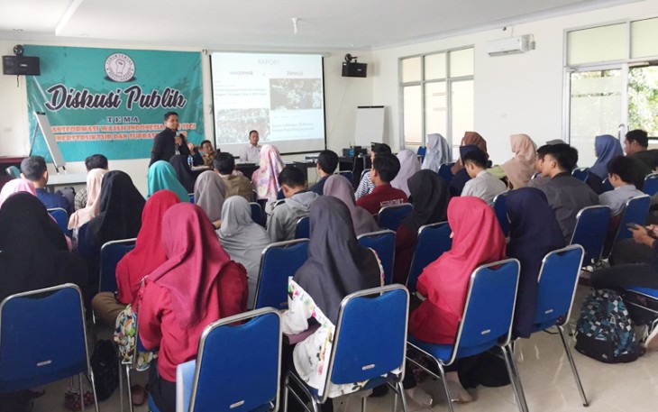 Diskusi publik dengan tema "Transformasi wajah Indonesia dari segi infrastruktur dan suprastruktur" 