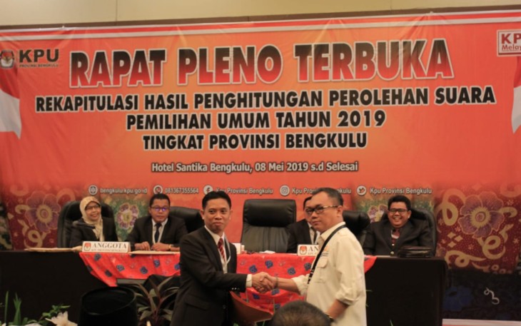 Rapat Pleno Terbuka Rekapitulasi Hasil Penghitungan Perolehan Suara Pemilihan Umum Tahun 2019 Tingkat Provinsi Bengkulu