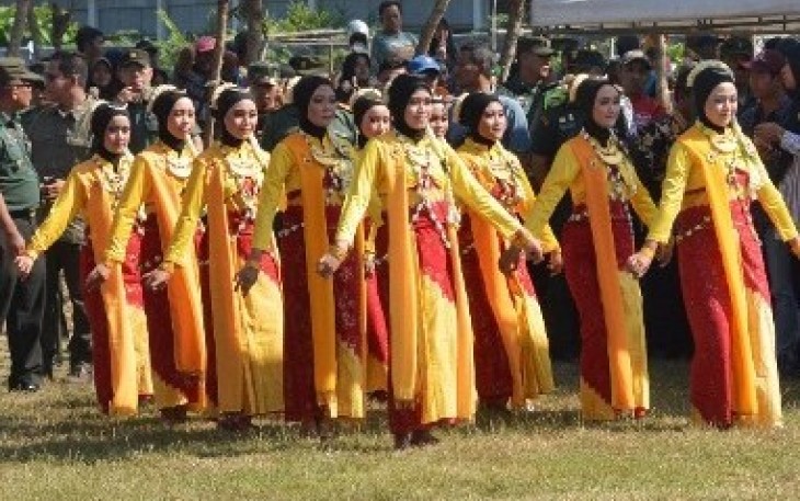 Tari Gambyong Tarian Tradisional Penyambut Tamu
