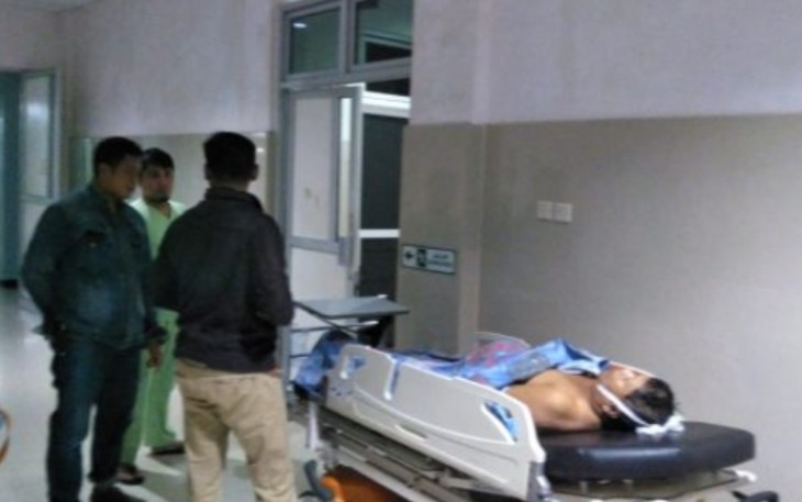 Jasad korban saat dilarikan ke RSUD M.Yunus dari hotel