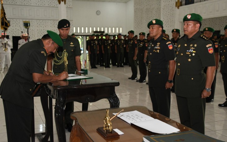 Letkol Kav Susanto S I P Resmi Jabat Kepala Penerangan Kodam IV Diponegoro