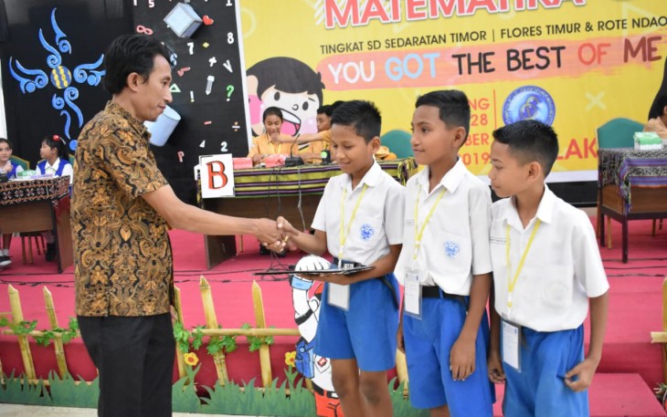Lomba cerdas cermat matematika di NTT