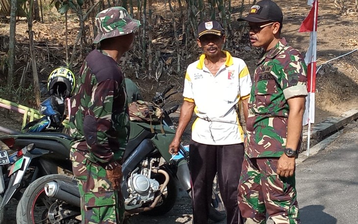 Kapten Inf Taryun Sertu Jumadi dan Kadus Beber Radin lakukan Koordinasi intensif