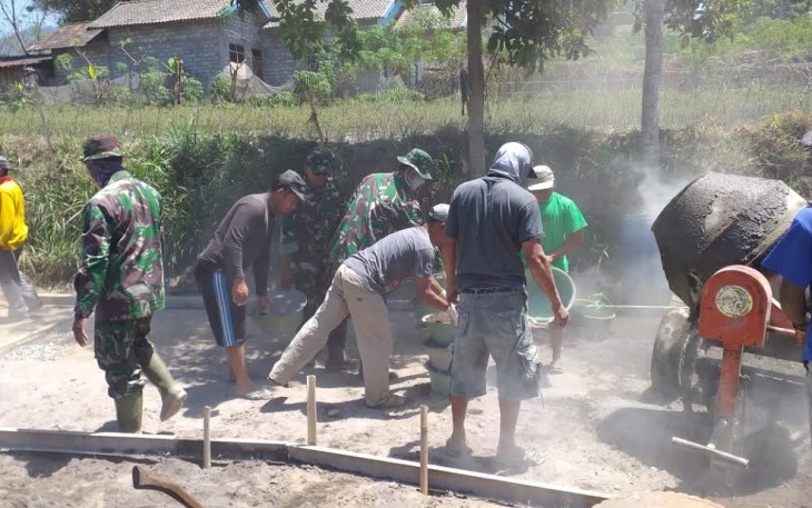 Betonisasi Jalan Demi Kelancaran Evakuasi dan Kehidupan Warga Lereng Merapi