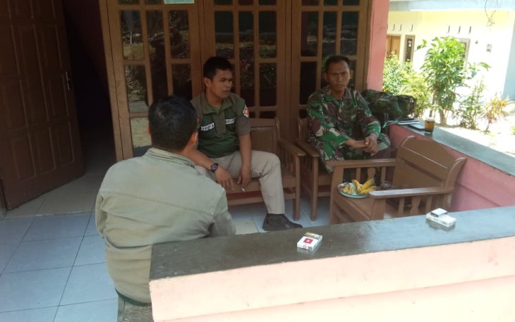 Babinsa Jeruklegi Ajak Kades Cilibang Sukseskan TMMD 106 Kodim Cilacap