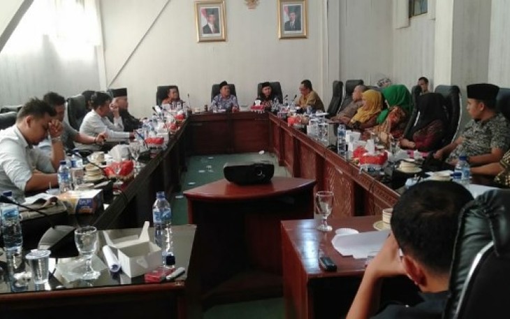 Rapat Internal DPRD Lebong 