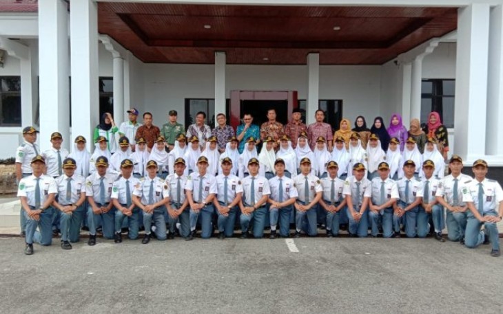 Foto Bersama Paskibraka Kabupaten Bengkulu Selatan 