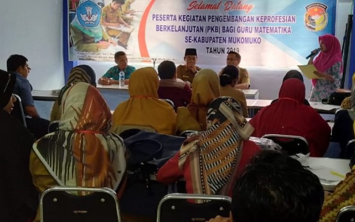 Diklat Keprofesian Berkelanjutan Guru Matematika