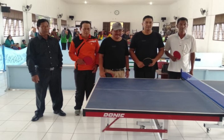 Kejuaraan Tenis meja tingkat SD Dan SMP Memperutkan Piala Bupati Asahan