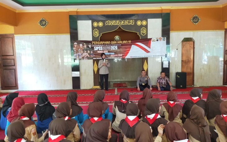 Polres Batang Sosialisasikan Penerimaan Calon Anggota Polri TA. 2020