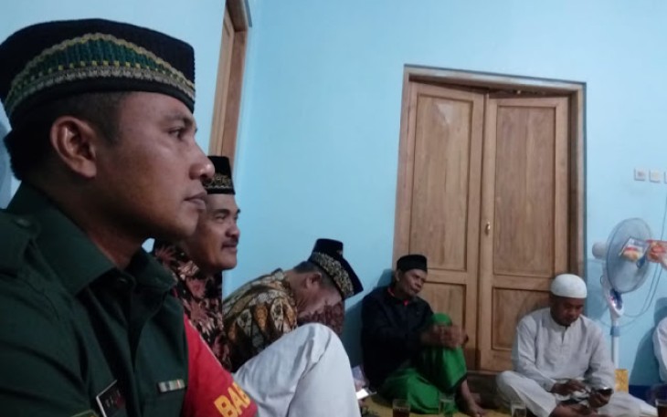 Babinsa Koramil 12/Manisrenggo Tahlilan Bersama Warga