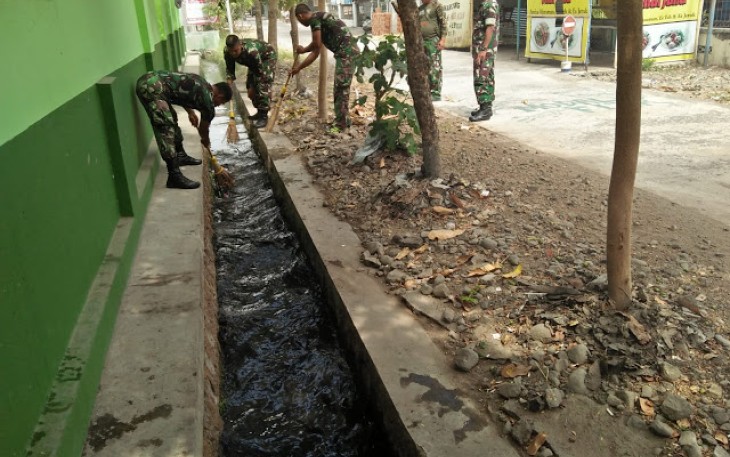 Koramil Wonosari Wujudkan Lingkungan Kantor Yang Bersih   