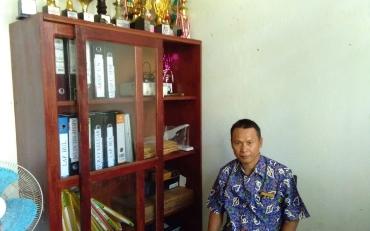 Kepala Sekolah SMPN 16 Bengkulu Utara Saiman 