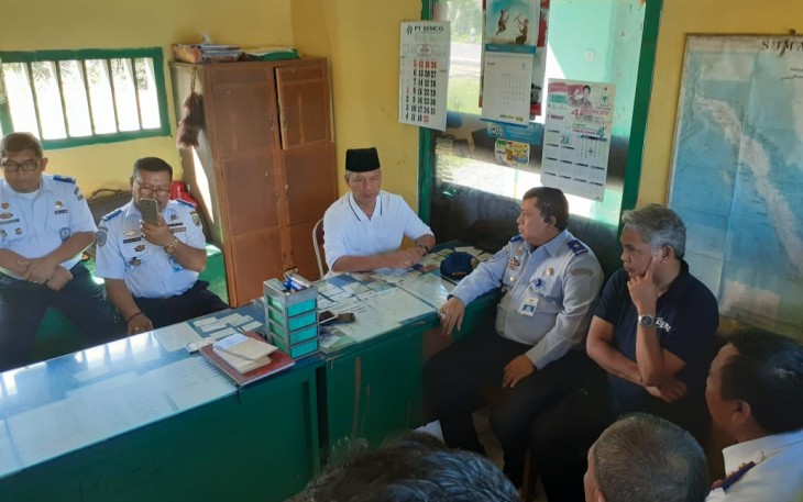 Tim Investigasi KNKT saat berada di Loket Bus PO Sriwijaya Kota Bengkulu