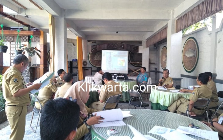 Suasana FGD Pembahasan Raperbup Menara Telekomunikasi 