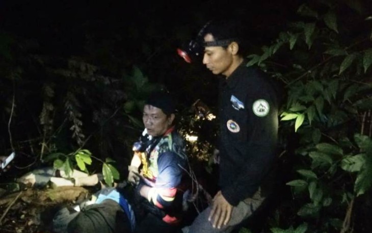 Salah satu korban kecelakaan maut di jurang Gunung Lio saat akan dievakuasi 