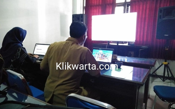 Panitia CPNS Kota Blitar 2019 Saat Menelaah Sanggahan Pelamar 