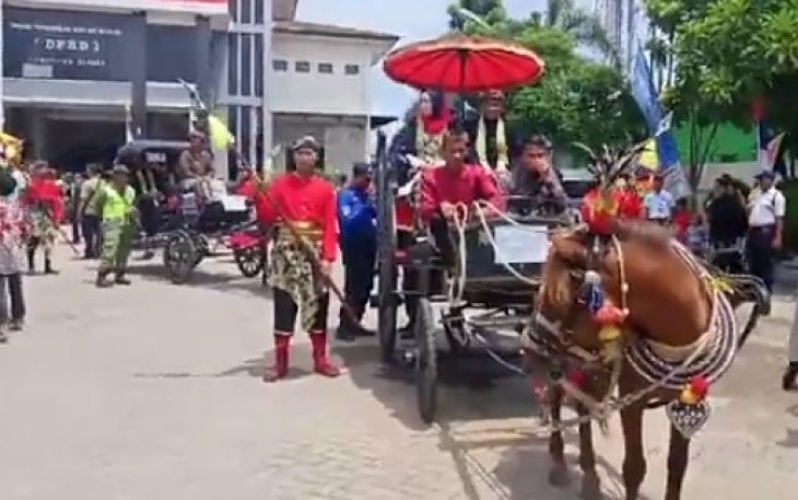 Kirab Seni dan Budaya Meriahkan Hari Jadi Ke-342 Kabupaten Brebes