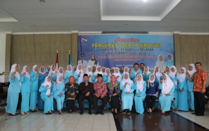 Foto Bersama Usai Pelantikan 