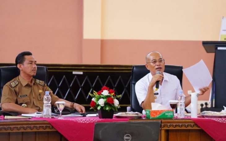 Bupati Bengkulu Selatan Gusnan Mulyadi 