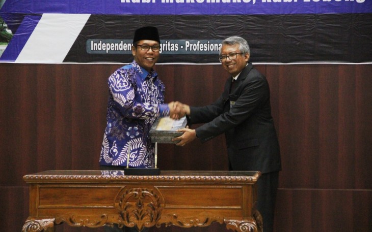 Wakil Gubernur Bengkulu Dedy Ermansyah Terima LHP Atas Belanja Modal Dan Barang Jasa Tahun Anggaran 2019 di Kantor BPK Perwakilan Provinsi Bengkulu 