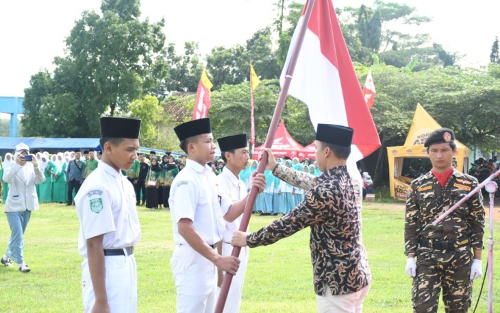 Bupati Wihaji Lepas Kirab Merah Putih Ki Ageng Kunci