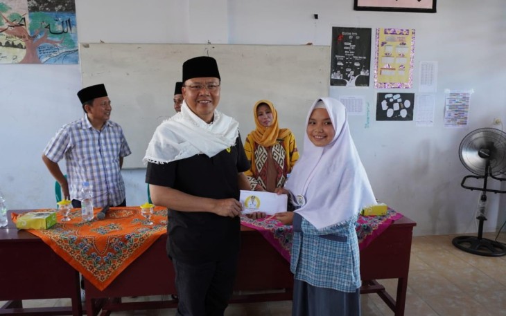 Gubernur Rohidin Pastikan Dana Hibah Telah Dimanfaatkan Dengan Benar