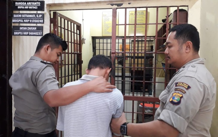 Satu pelaku yang ditangkap saat digiring ke Sel Tahanan 