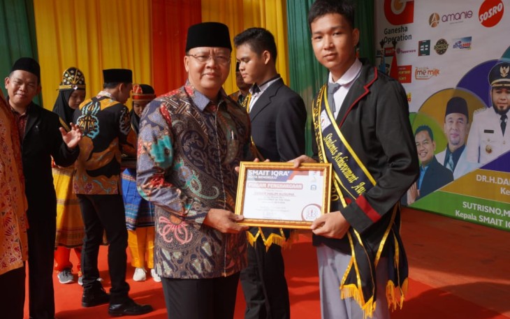 Gubernur Bengkulu Rohidin Mersyah 