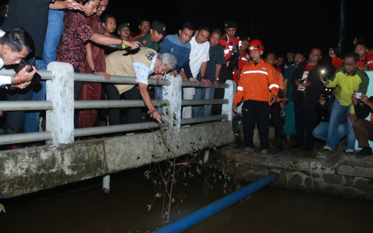Ganjar Pranowo Siap Datangkan Ahli Geologi dan BMKG 