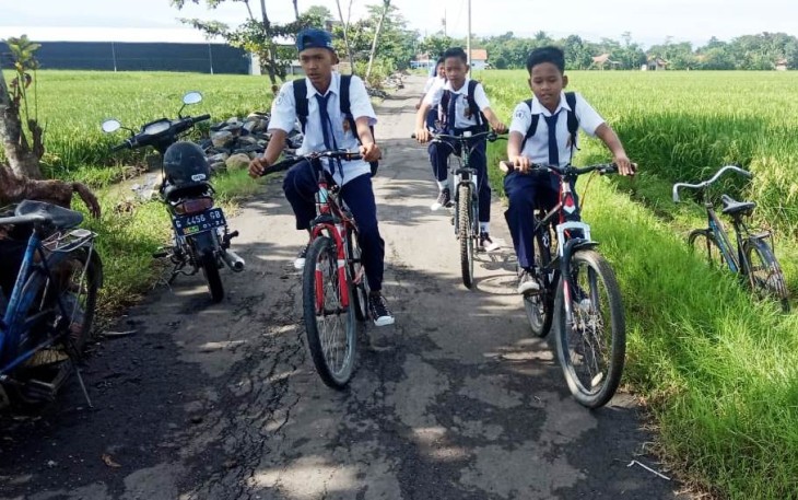Sejumlah Murid SMP Ingin Terlibat di TMMD