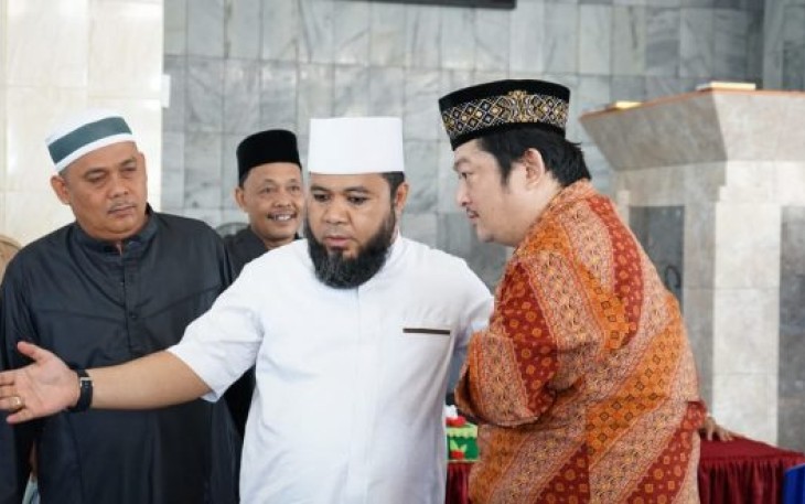 Wali Kota Bengkulu Helmi Hasan Jadi Saksi Ikrar Mualaf 