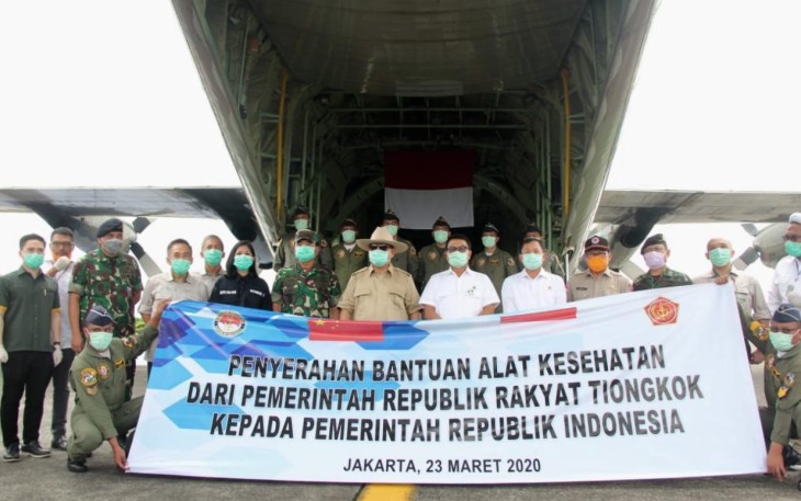 Panglima TNI Dampingi Menhan RI Terima Alat Kesehatan dari RRT