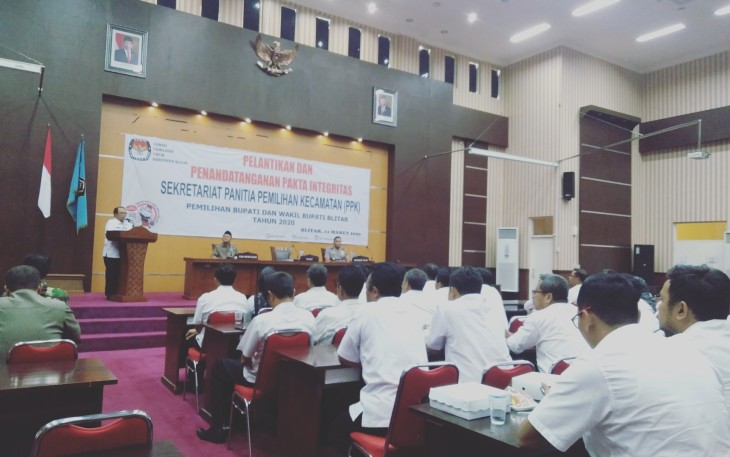 Pelantikan dan Penandatanganan Pakta Integritas Sekretariat PPK kabupaten Blitar 