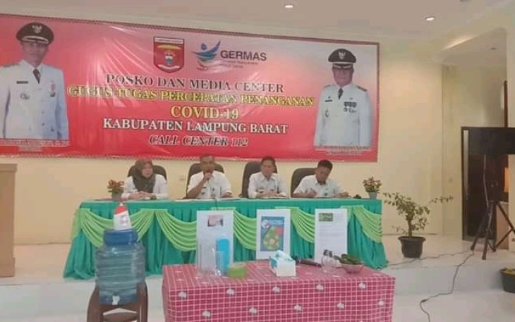 Paijo saat konferensi pers di Posko dan Media Center Tugas Percepatan Penanganan Covid-19