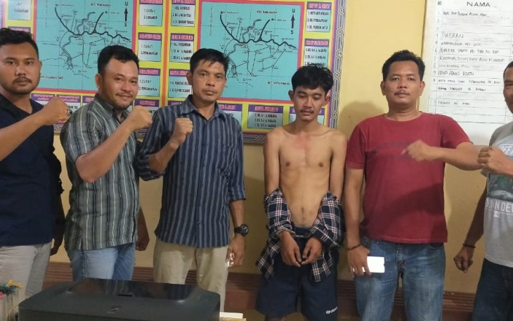 Pelaku tak mengenakan baju saat diamankan