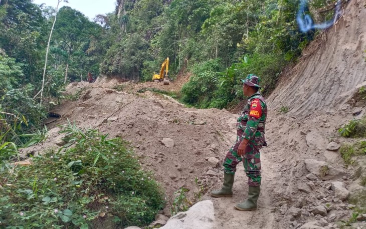 Pembukaan Jalan di Nagori Durian Sinasih Masih Berlangsung 