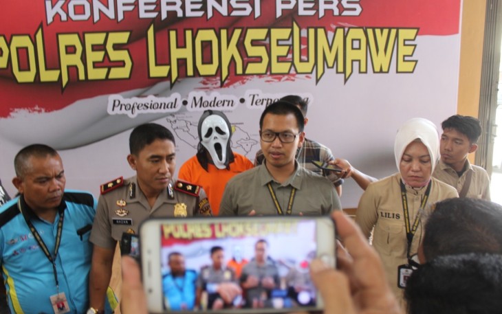 Polres Lhokseumawe saat gelar konferensi pers tersangka dan barang bukti