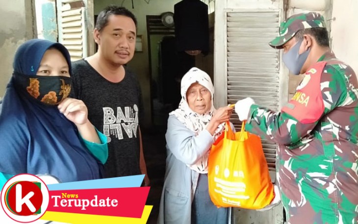 Dukung Program PSBB di Wilayah Koramil 04/Ciledug Bagikan Beras
