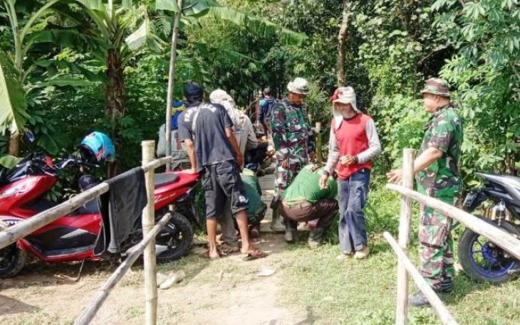 Saksi Mati Keakraban Satgas TMMD Pekalongan dan Warga Pantirejo