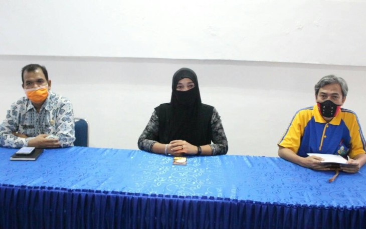 Saat Melakukan Konferensi Pers 