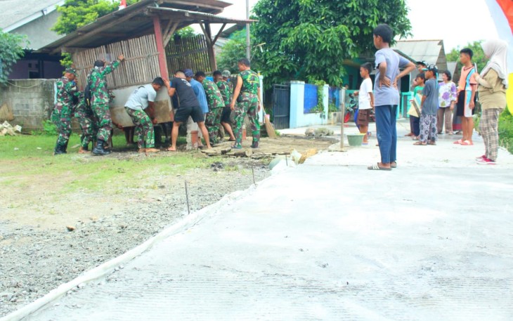 Satgas TMMD Bangun Pos Keamanan di Lokasi Sasaran Fisik 