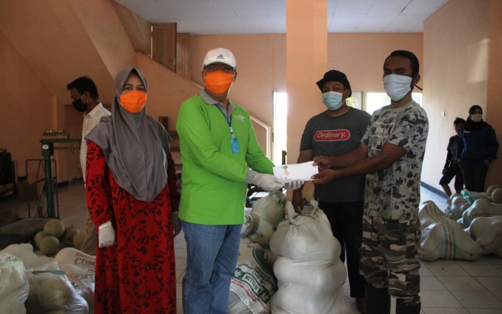Gubernur Bengkulu Rohidin Mersyah borong melon